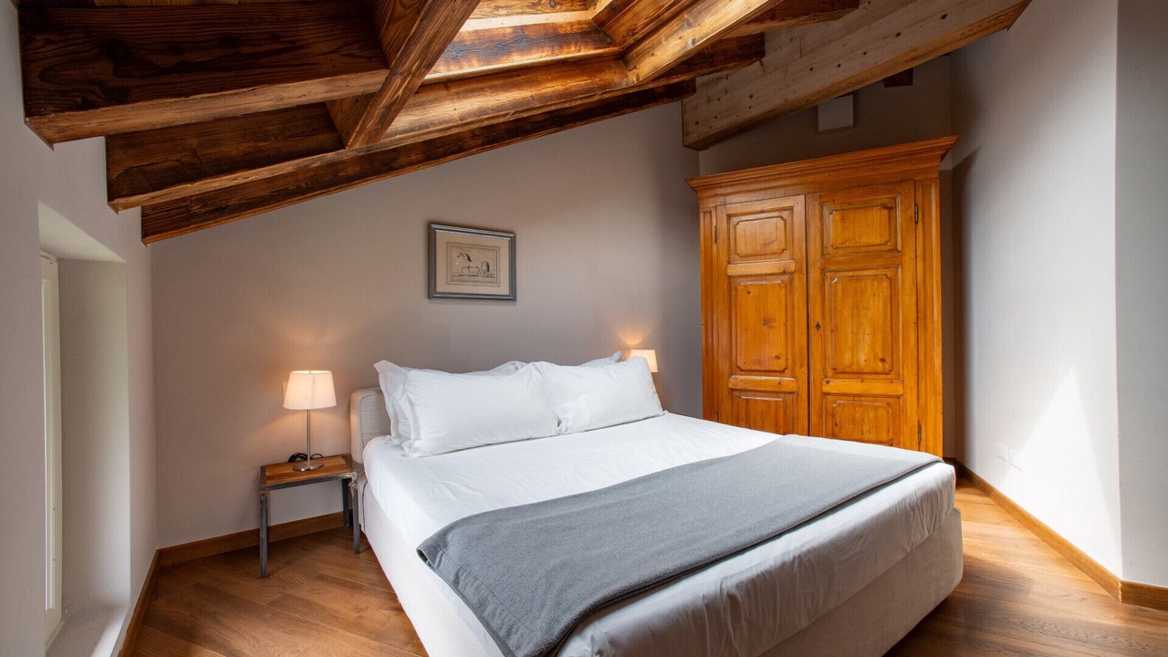 Photo of Bedroom in Cernobbio