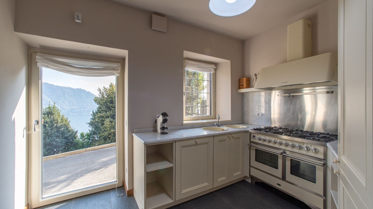 Photo of Kitchen in Cernobbio