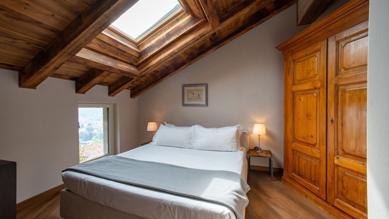 Photo of Bedroom in Cernobbio