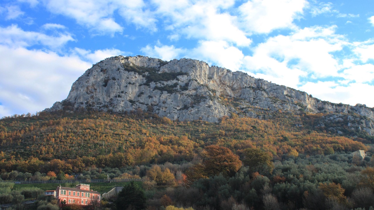 Photo of Outdoor in Gorra