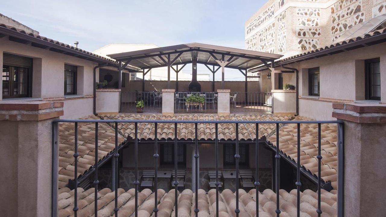 Photo of Patio Balcony in Urda