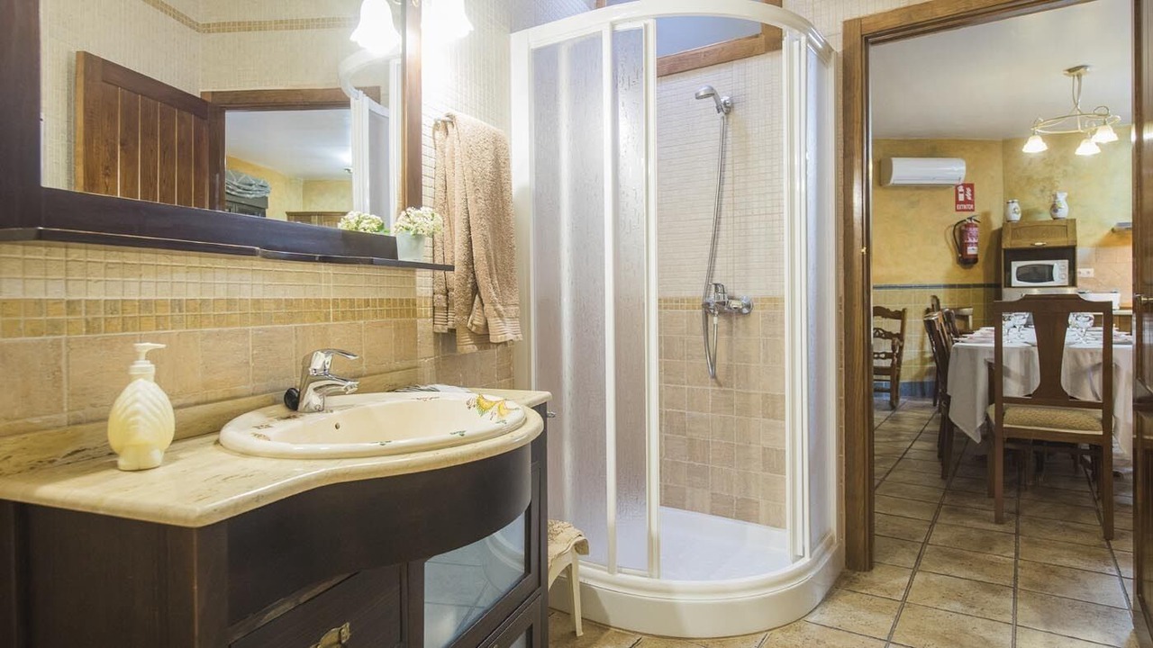Photo of Bathroom in Urda