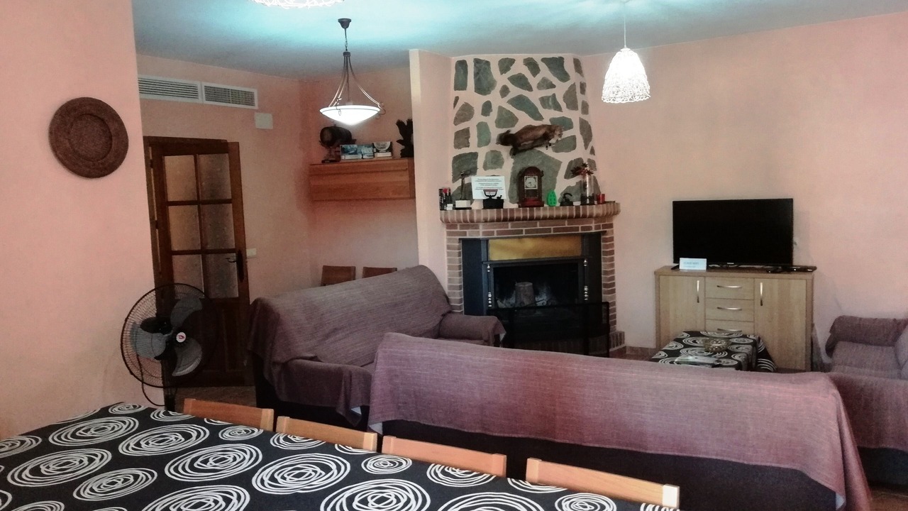 Photo of Livingroom in Elche De La Sierra