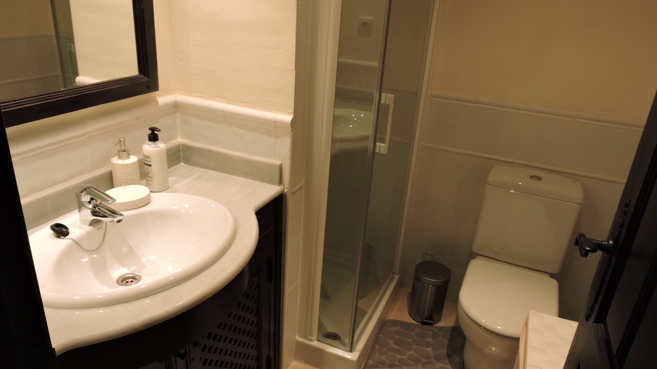 Photo of Bathroom in Corverica