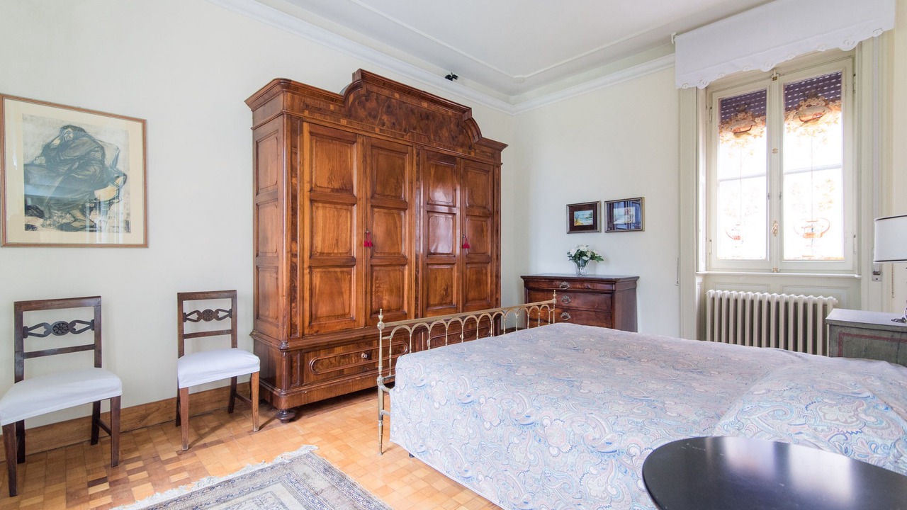 Photo of Bedroom in Faggeto Lario