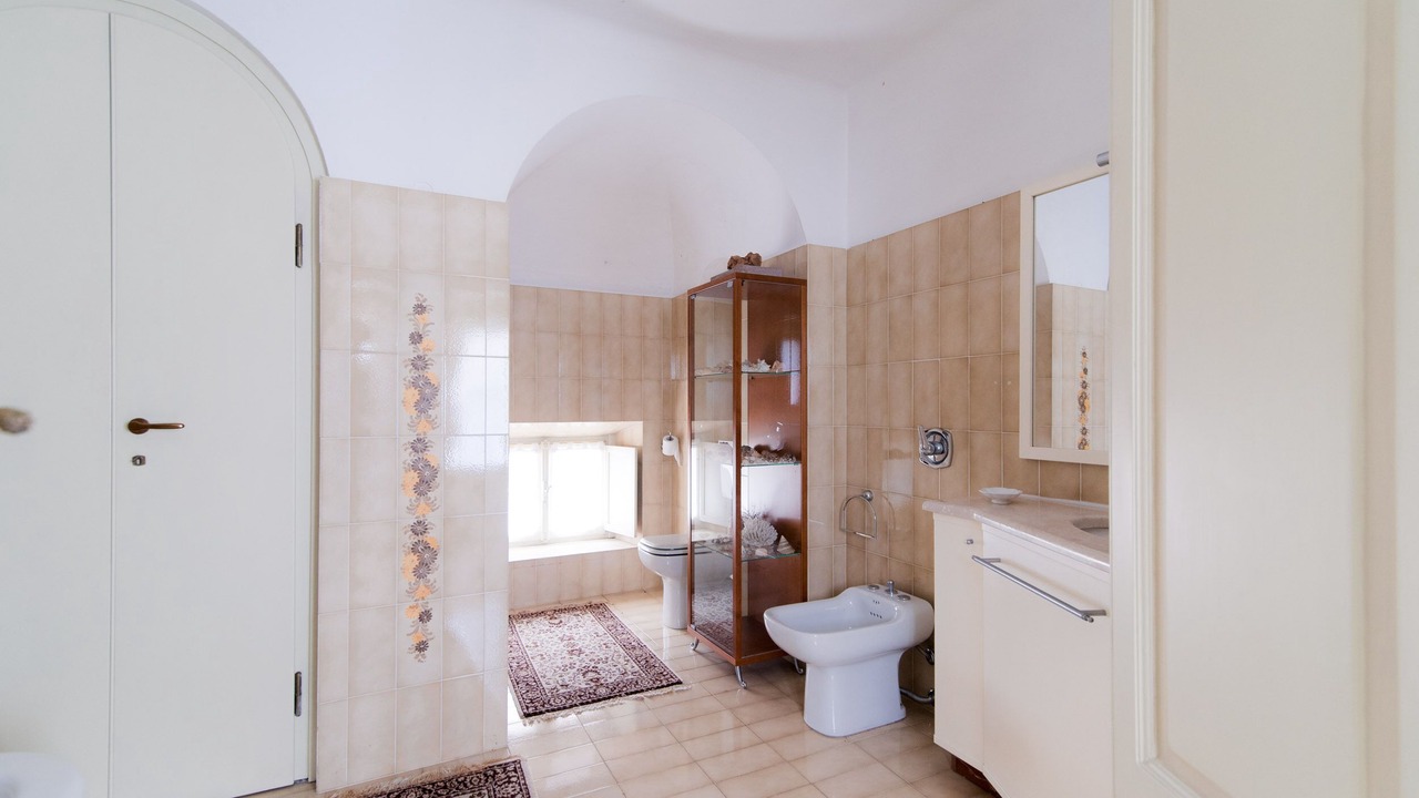 Photo of Bathroom in Faggeto Lario