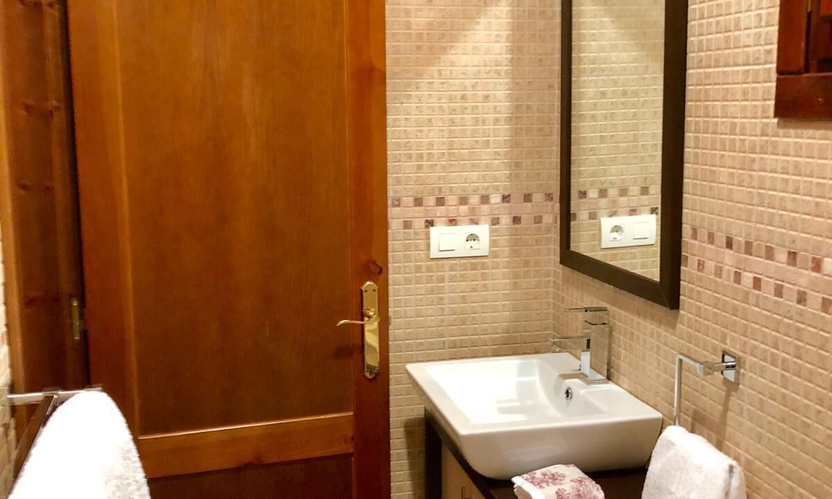 Photo of Bathroom in Llamigo