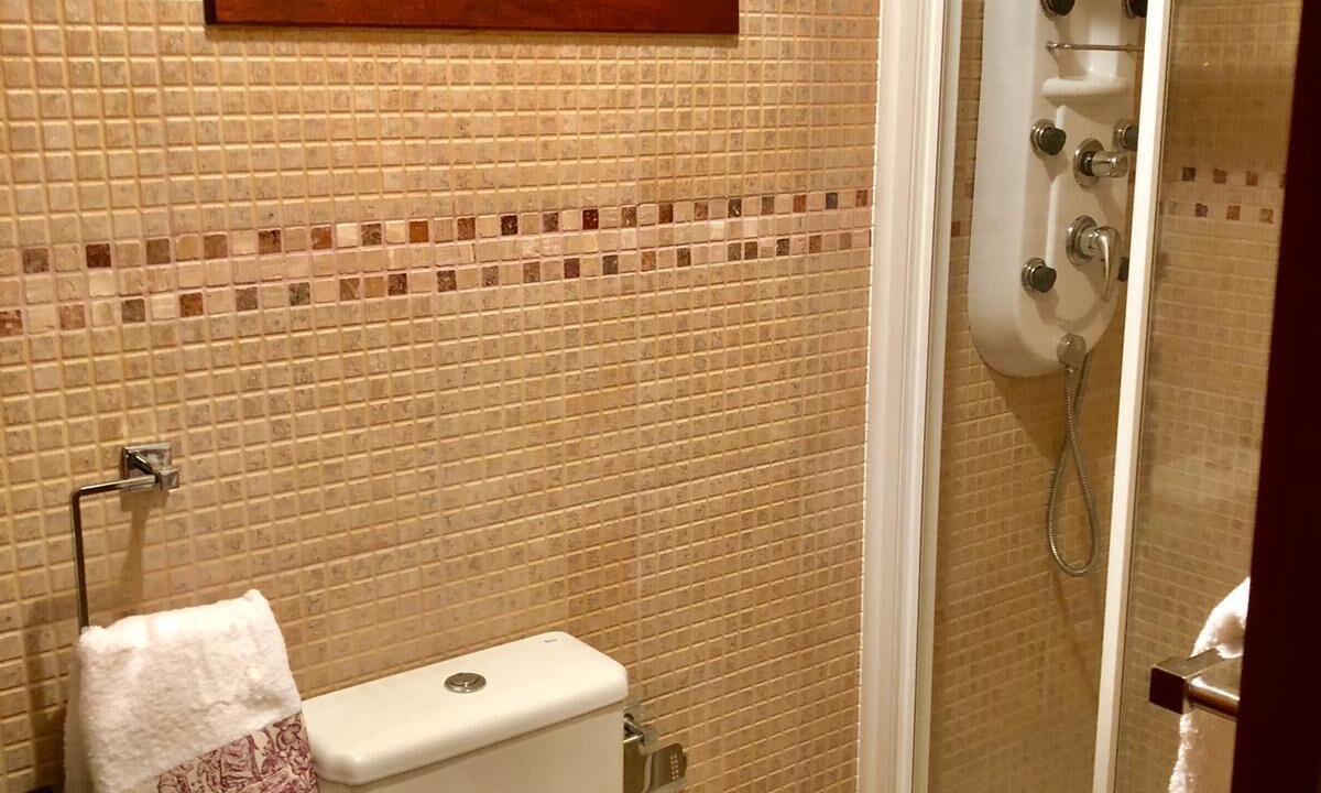 Photo of Bathroom in Llamigo