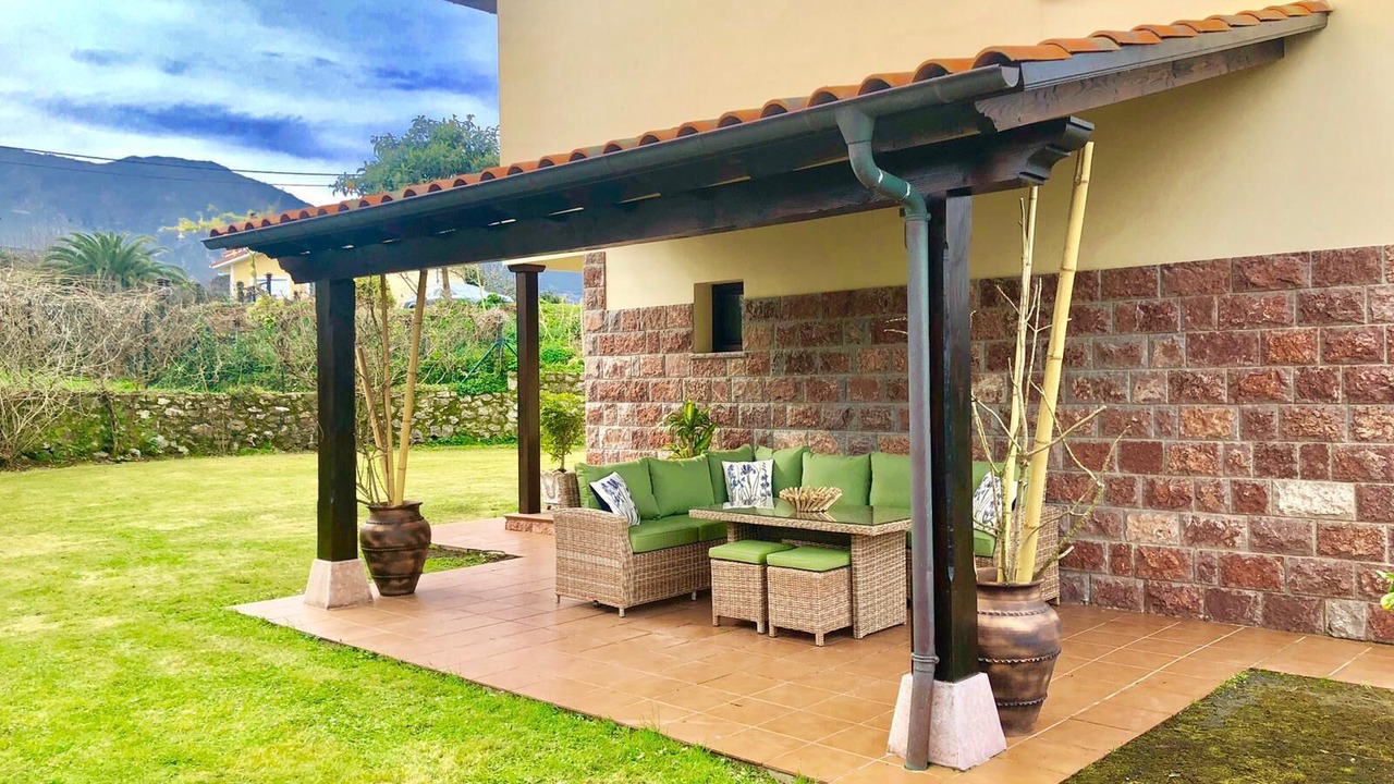 Photo of Patio Balcony in Llamigo