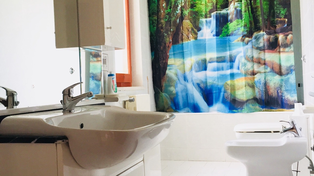 Photo of Bathroom in Tinchi