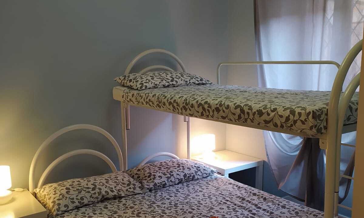 Photo of Bedroom in Toscolano Maderno