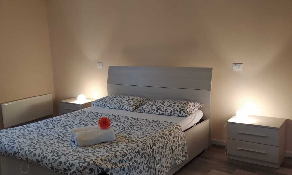 Photo of Bedroom in Toscolano Maderno