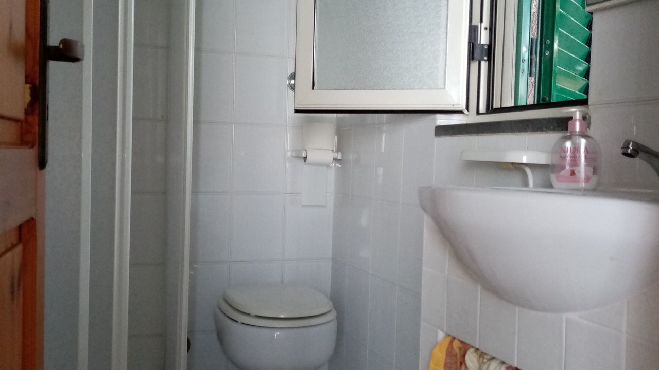 Photo of Bathroom in Scario