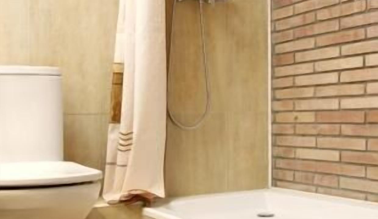 Photo of Bathroom in Porqueres