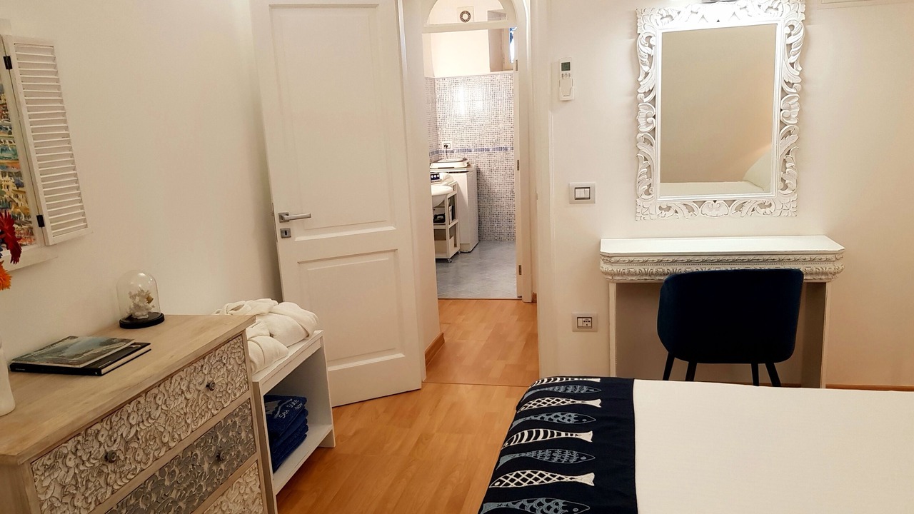 Photo of Bedroom in Positano City Centre