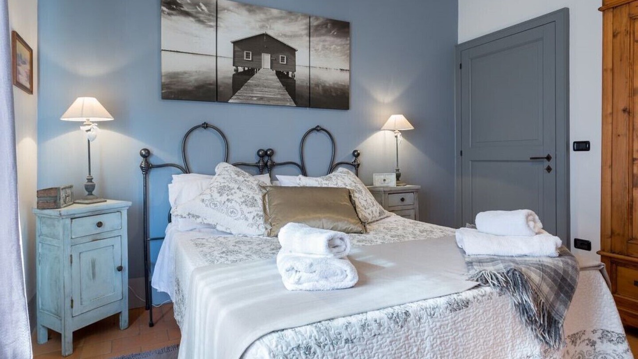 Photo of Bedroom in Todi