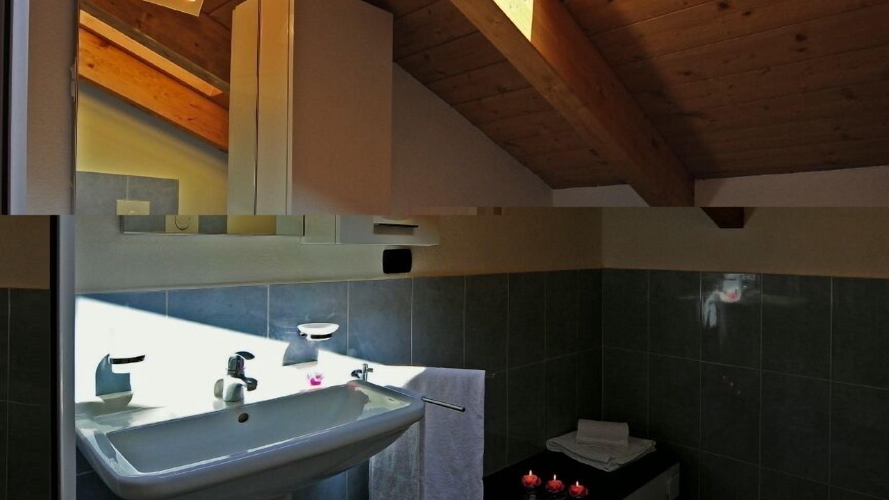 Photo of Bathroom in Argegno