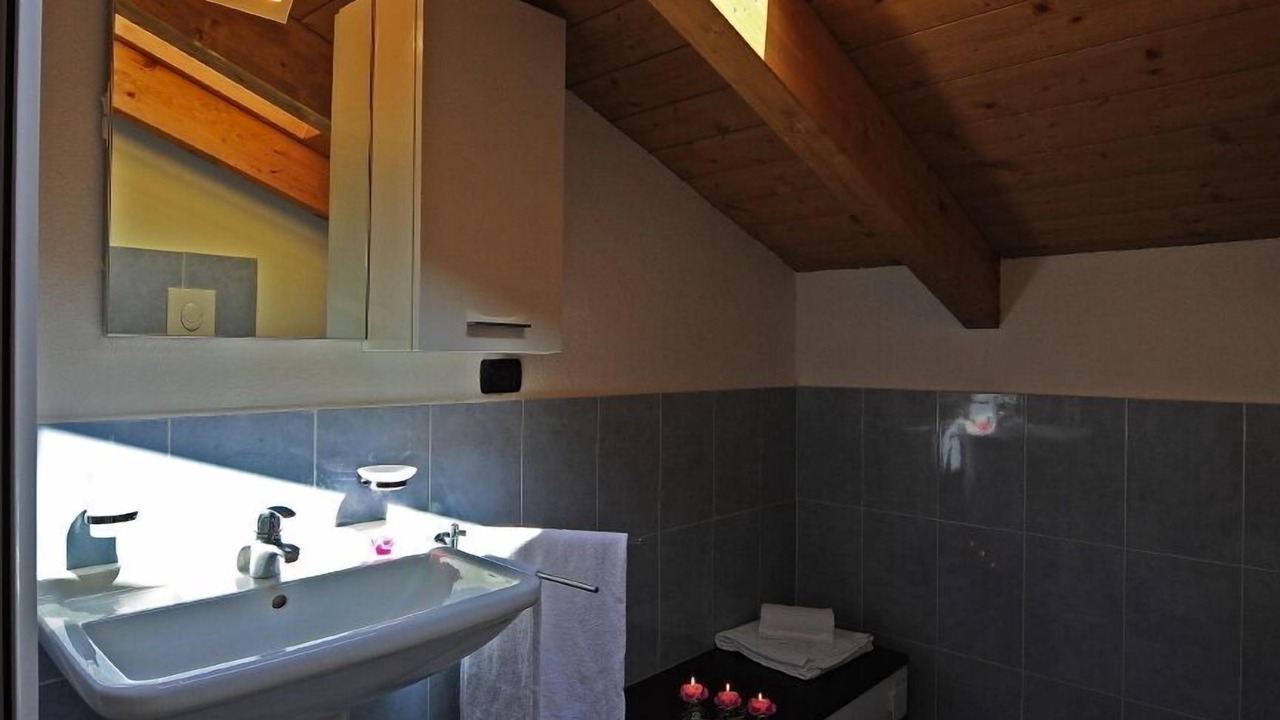 Photo of Bathroom in Argegno