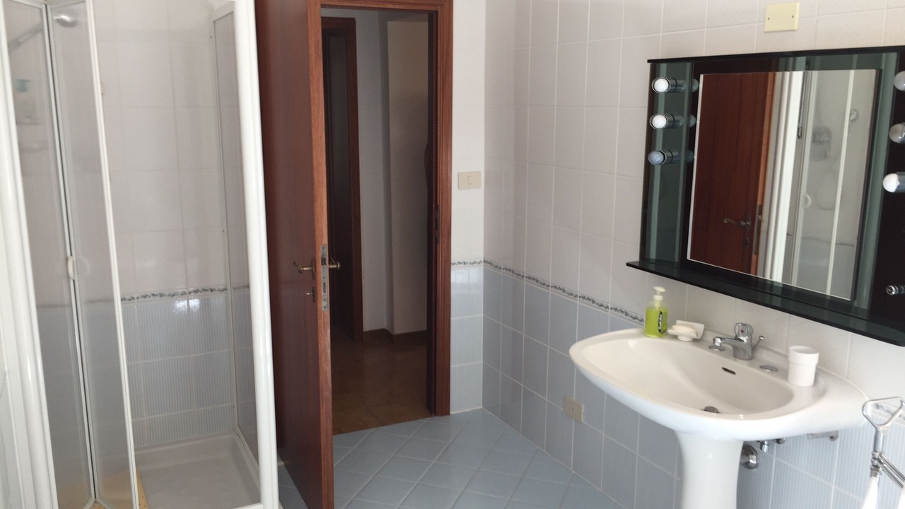 Photo of Bathroom in Oliveto