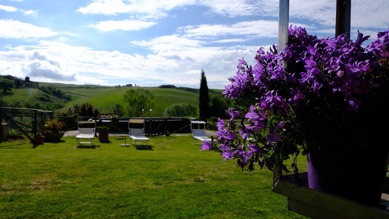 Photo of Patio Balcony in San Giovanni d'Asso