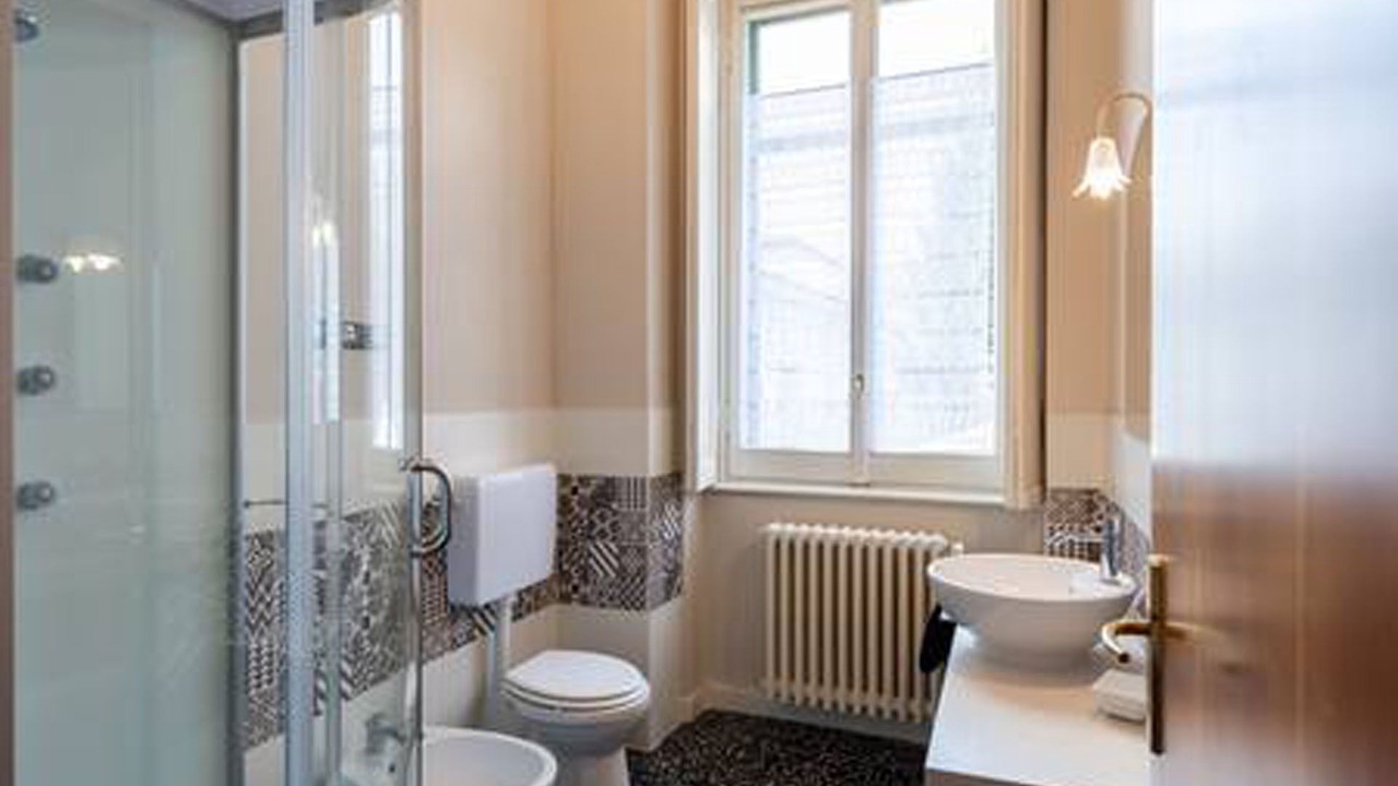 Photo of Bathroom in Barni
