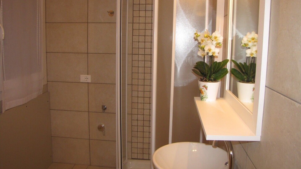 Photo of Bathroom in Terzorio