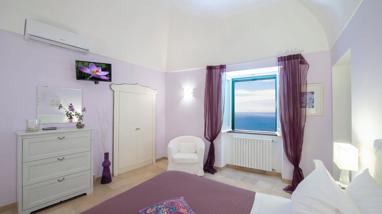Photo of Bedroom in Pogerola
