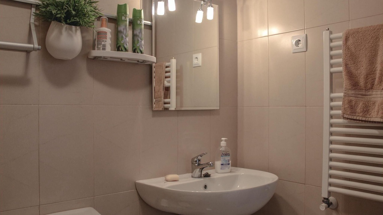 Photo of Bathroom in Roldan