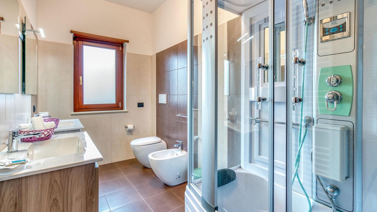 Photo of Bathroom in Rende