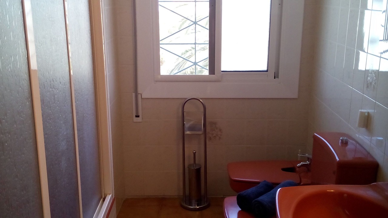 Photo of Bathroom in L'Ampolla