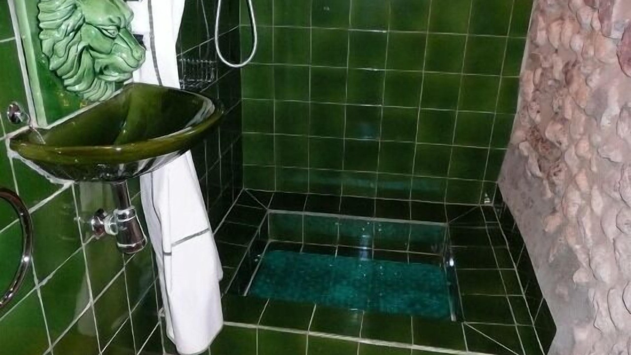 Photo of Bathroom in Crespia