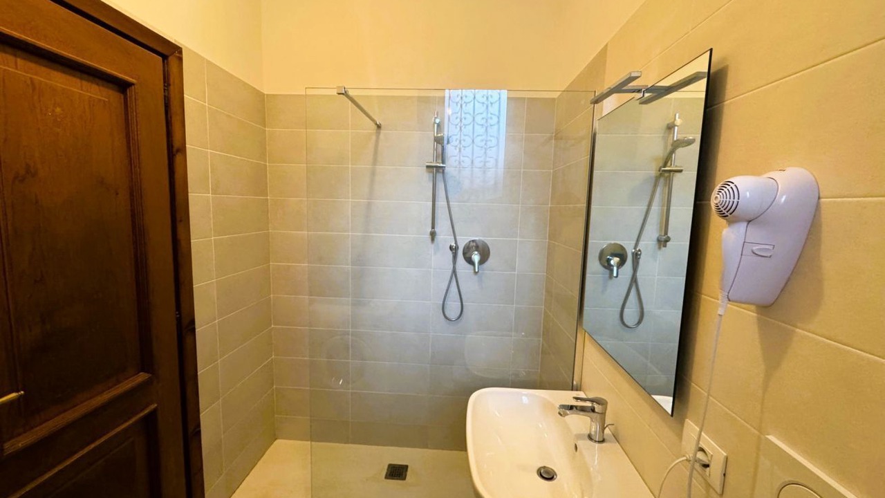 Photo of Bathroom in Historic Centre
