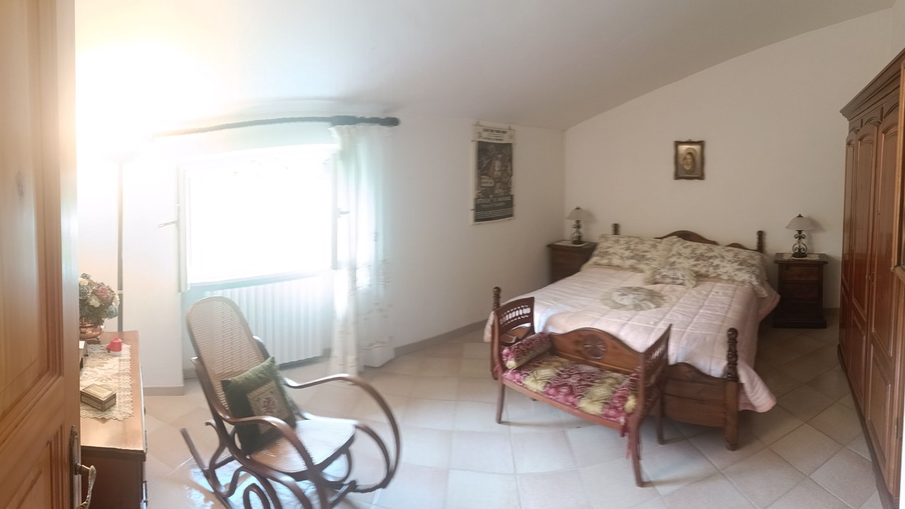 Photo of Bedroom in Jenne