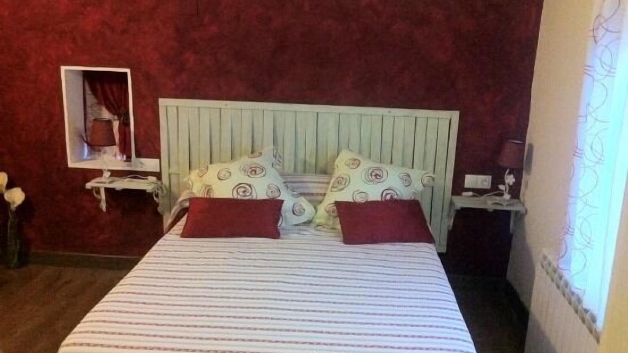 Photo of Bedroom in Alacon