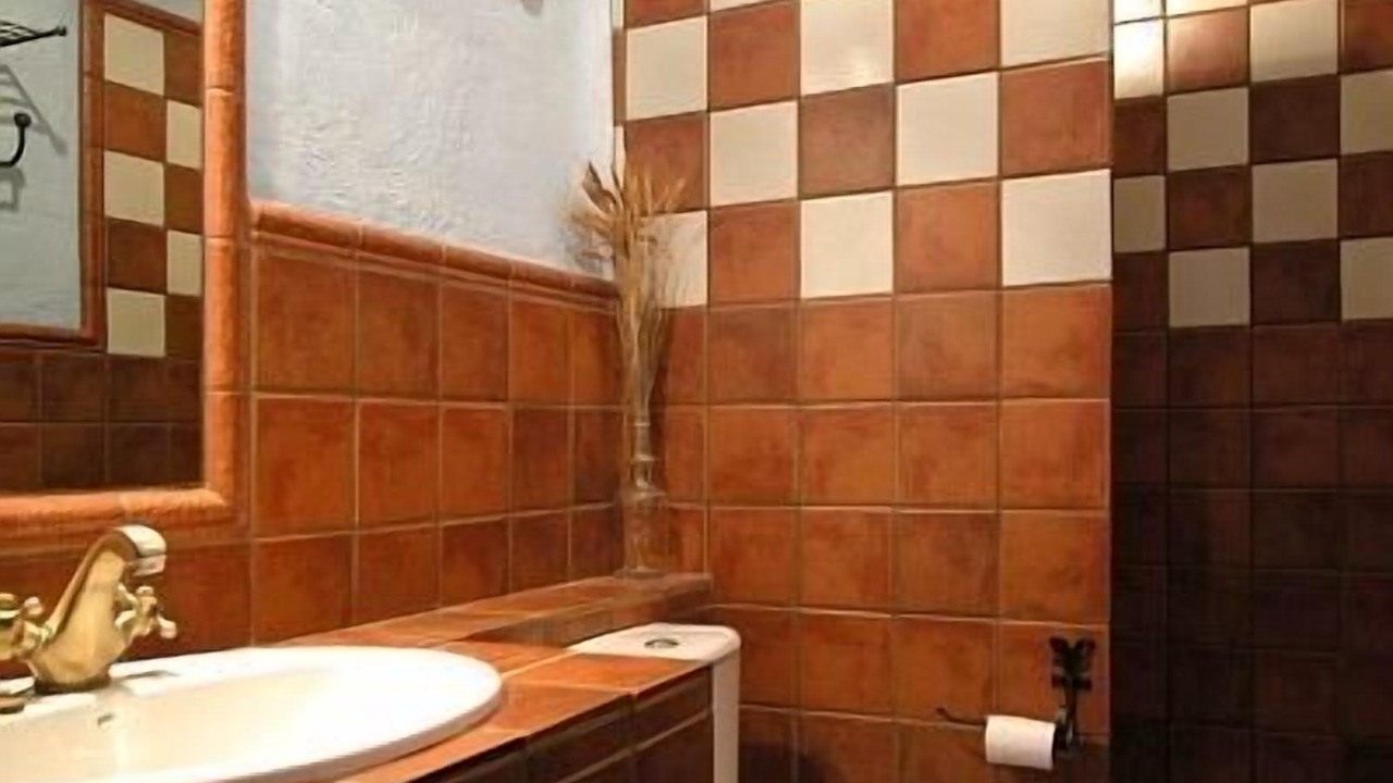 Photo of Bathroom in Hinojosa de Jarque