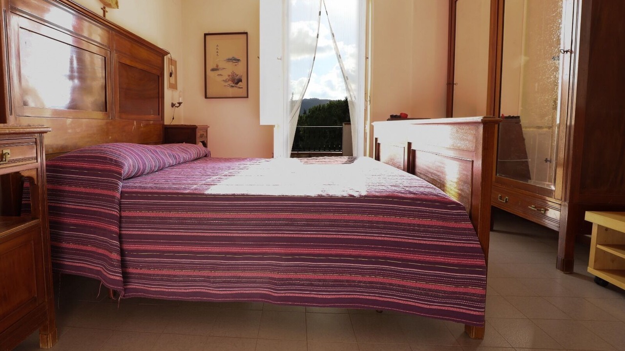 Photo of Bedroom in Laureana Cilento