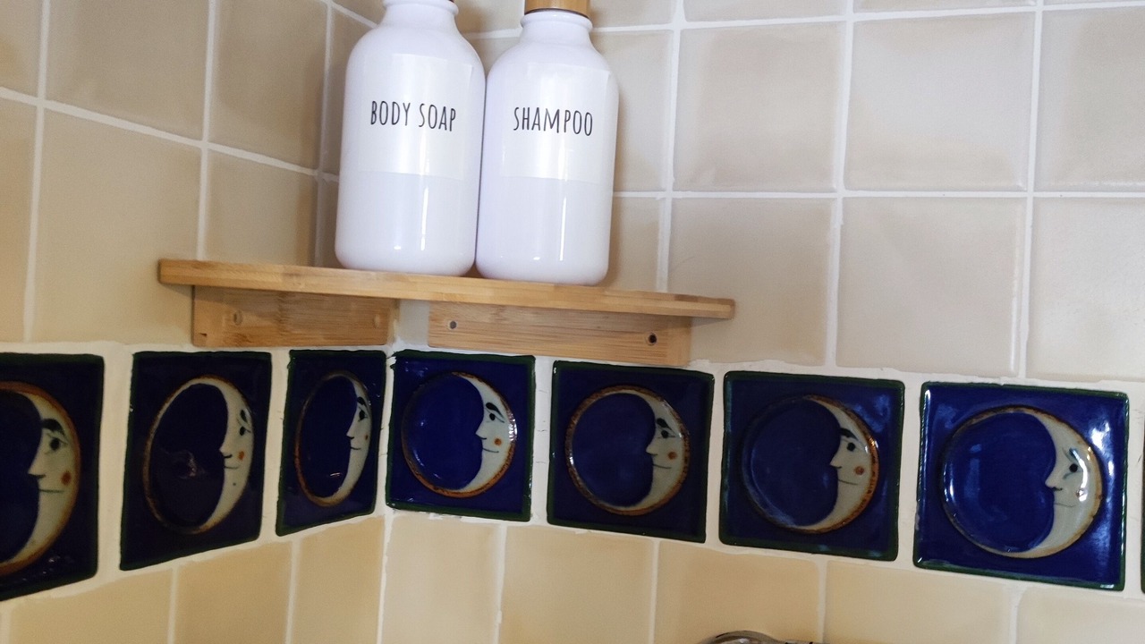 Photo of Bathroom in Zahora