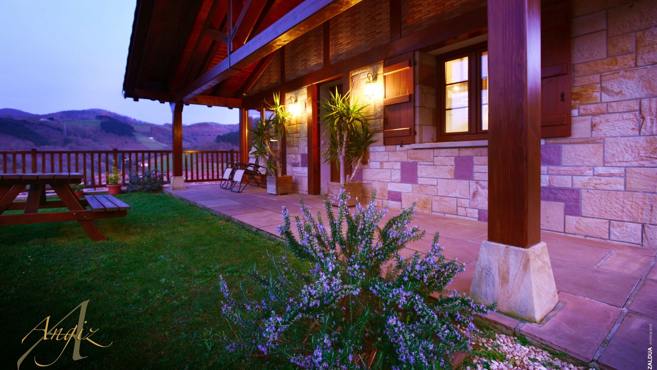Photo of Patio Balcony in Sumbilla