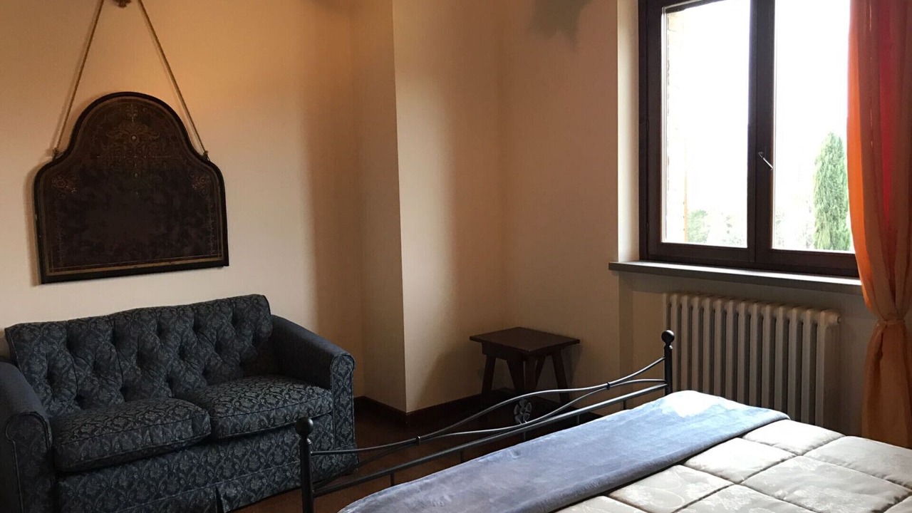 Photo of Bedroom in Todi