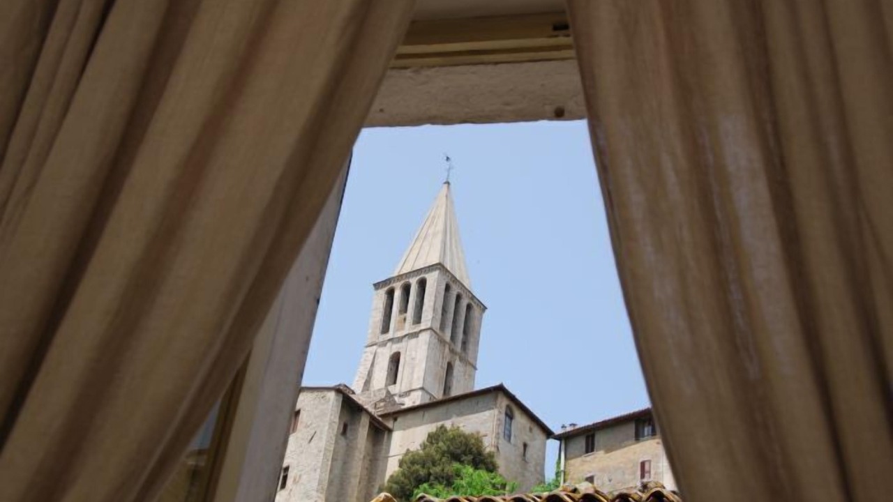 Photo of Bedroom in Todi
