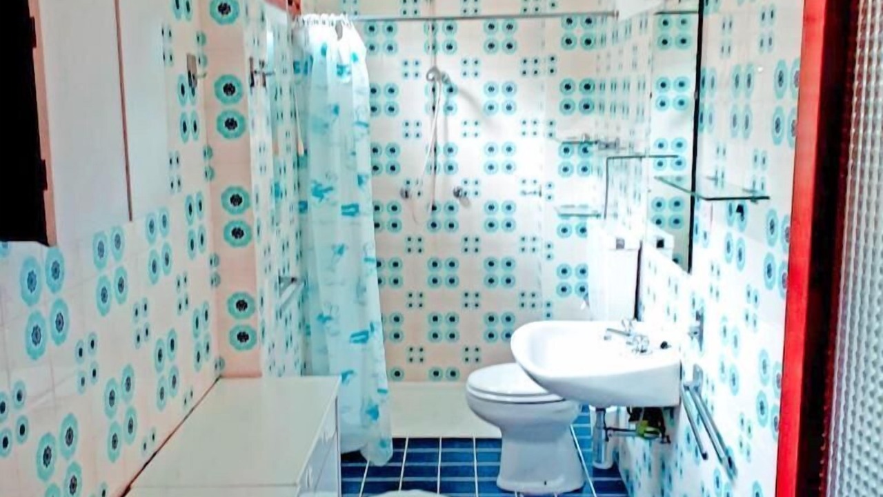 Photo of Bathroom in Piazza