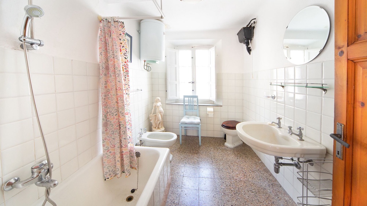 Photo of Bathroom in Casoli