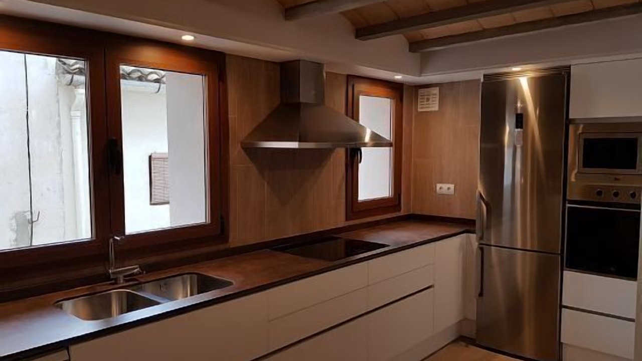Photo of Kitchen in Tivissa