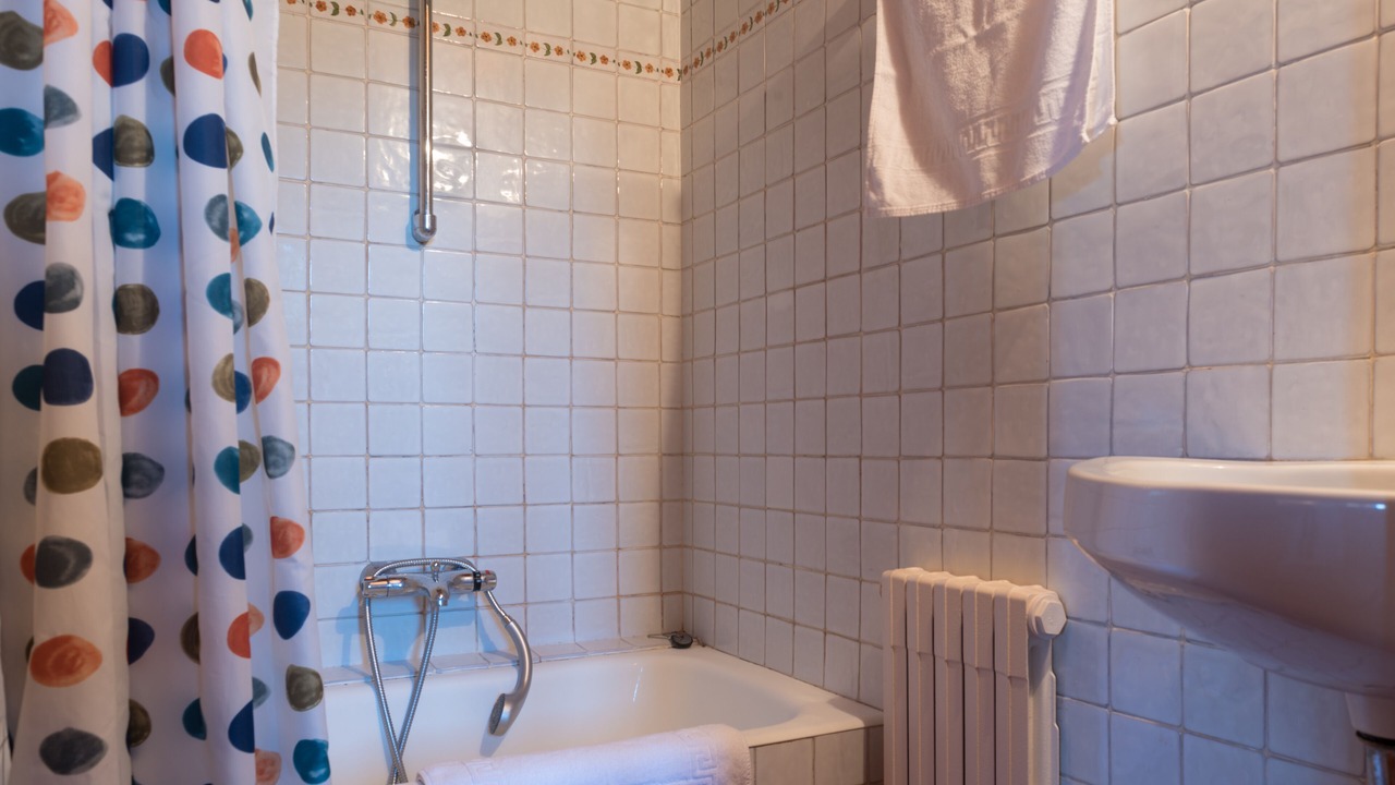 Photo of Bathroom in Serinya