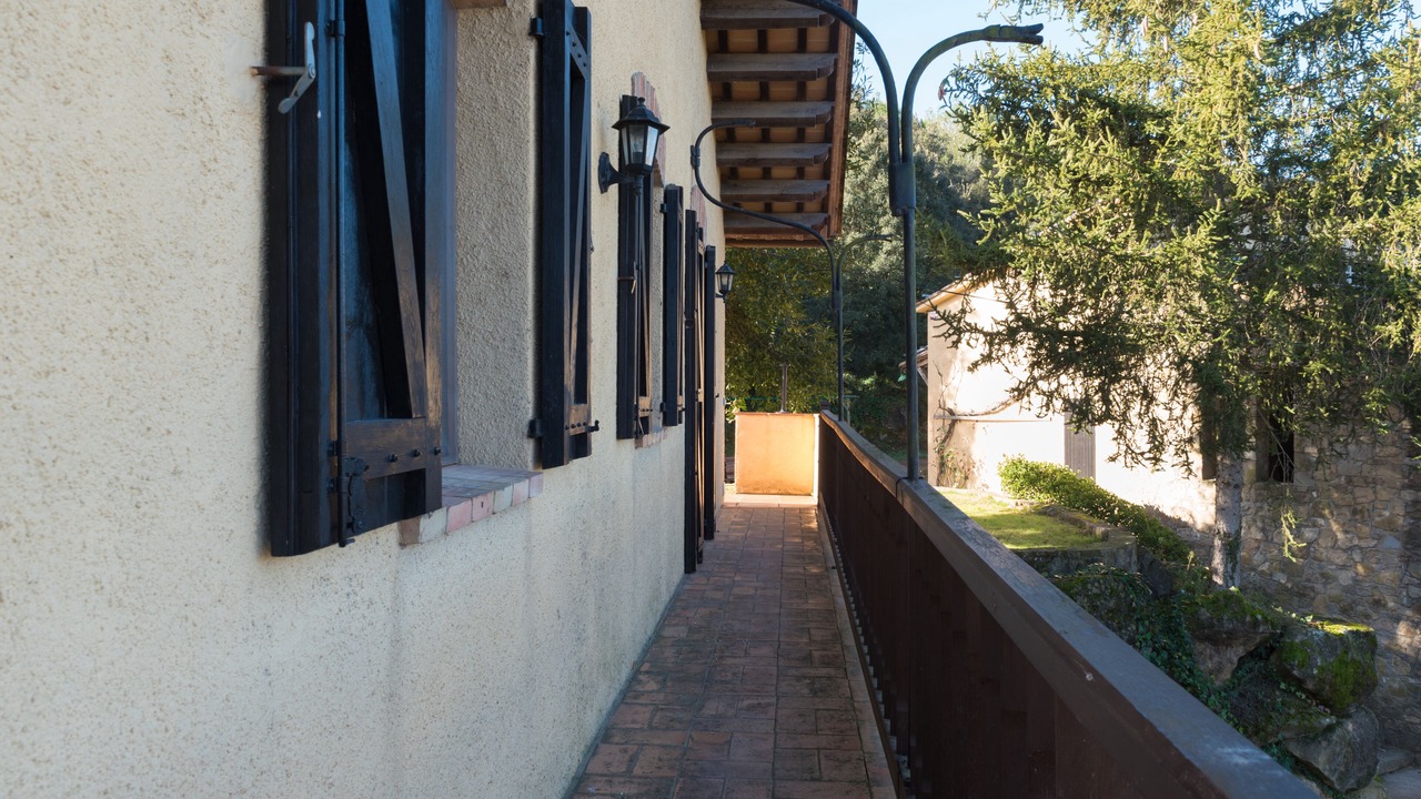Photo of Outdoor in Serinya