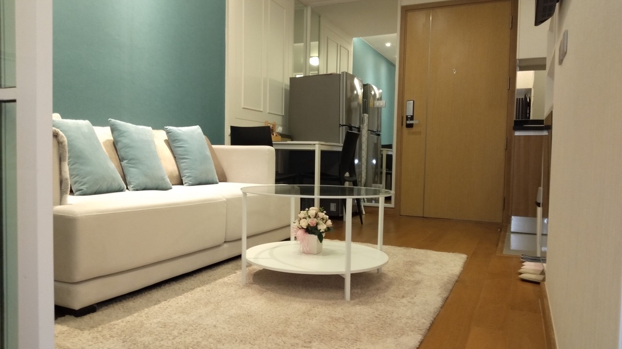 Photo of Livingroom in Khlong Toei Nuea