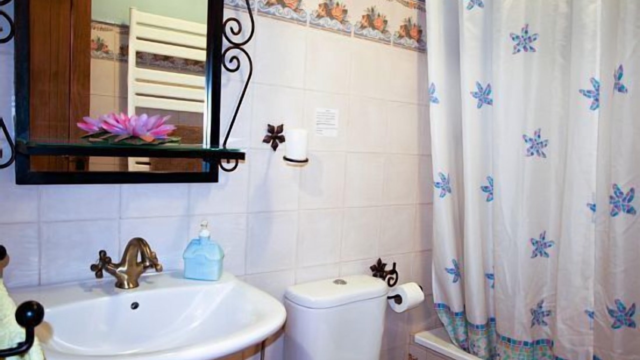 Photo of Bathroom in Villaviciosa de Cordoba