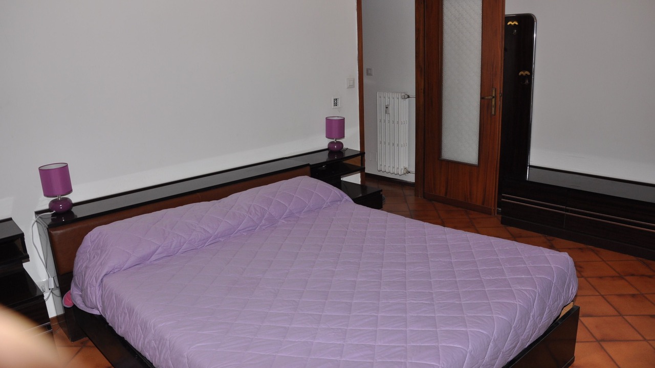 Photo of Bedroom in San Damiano dʼAsti