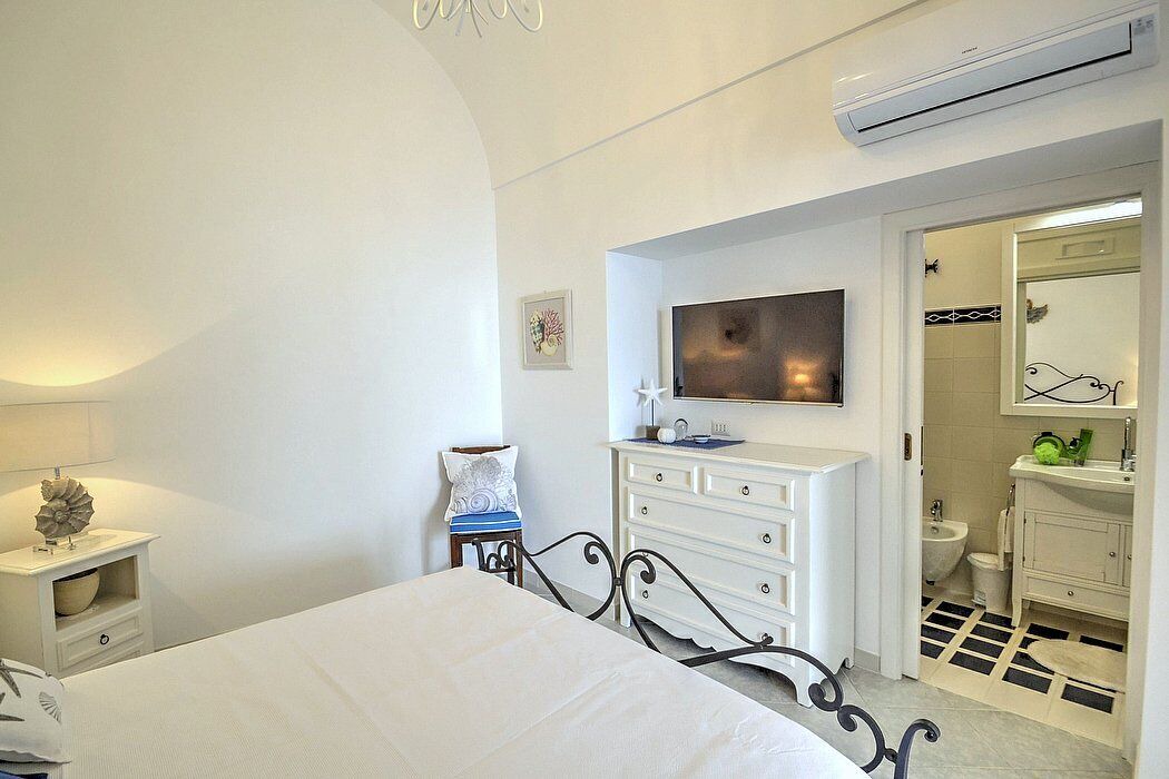 Photo of Bedroom in Positano City Centre