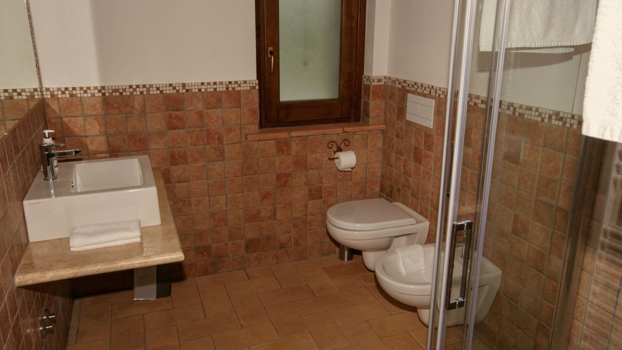 Photo of Bathroom in Todi
